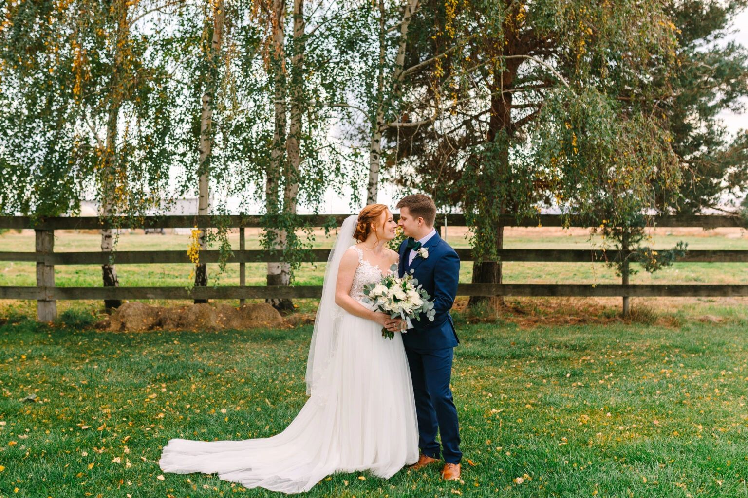 Fall Wedding At Stone Ridge Estates, Pasco WA Photo by Josie & Co.